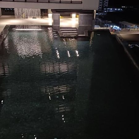 Cozy Flexus Signature 4 Guests Pool Nflix Hbo Kuala Lumpur Exterior foto